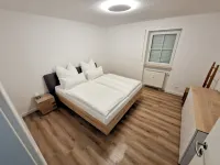 Mountain idyll -renovated and high quality with solid wood bed at comfort height