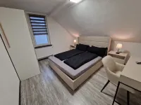 2-room dream apartment, fully furnished, near Frankfurt with private roof terrace Các khách sạn ở Muhlheim am Main