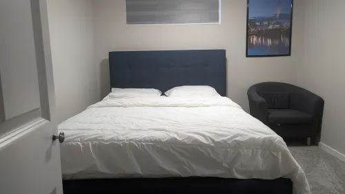 Cozy Oasis : Your Home Away from Home