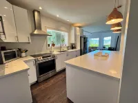 Valley View Estate Hotels in Central Saanich