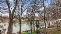 Honey Dreams on Lake McQueeney.  Within minutes to tons of local attractions!