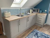 Farmhouse Loft Studio in rural location with parking