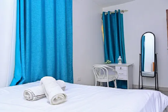 Cozy One bedroom with elevator near Tatu City