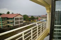 Cozy 3-bedroom all-Ensuite apartment in pleasant Nakuru with Fast WiFi & Netflix 龍加伊住宿飯店