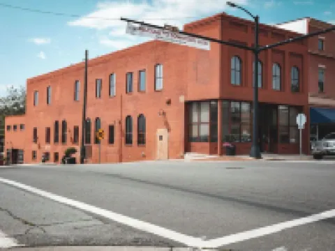 Three Trails Downtown Elkin Hoteles en Condado de Surry