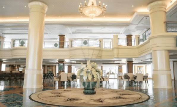 Suntara Wellness Resort & Hotel