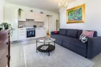 Green Caslano Apartment