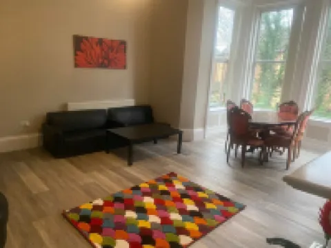 Boutique Room in Wakefield City Center