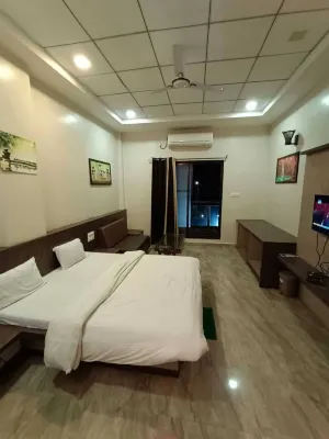 Maharaja Agrasen Resort Hotels in Buldhana