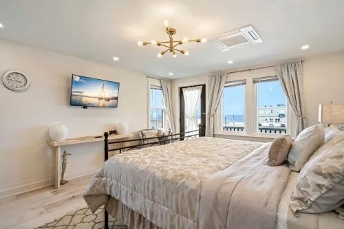 The Grand Coastal Koz at Salisbury Beach