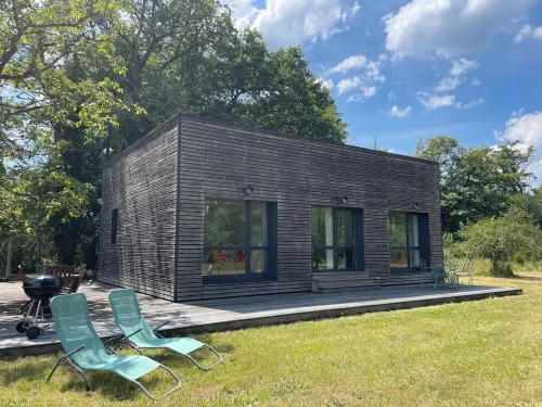 La maison du Verger in the heart of the Sologne forest Hotels in Brinon-sur-Sauldre