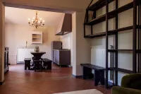 Apartment in the Tuscan Countryside