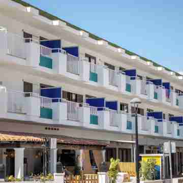 Apartamentos Cala LLonga Playa Hotel Exterior