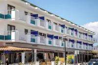 Apartamentos Cala LLonga Playa