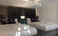 Flamingo Villa Hotels in Koh Samet