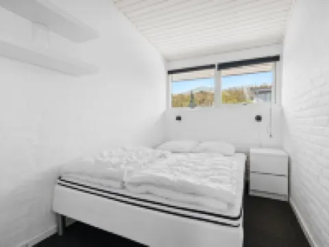 "Peetu" - 200m to the Fjord Hotels in Hurup