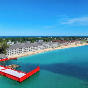 Hamilton Inn Select Beachfront Mackinaw City Các khách sạn ở 