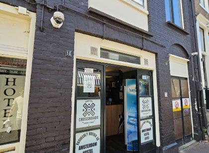 Crossroads Hostel Amsterdam