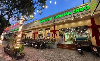 Doi Ngoai Bien Phong SPA Hotel