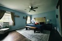 Visit Chill House: 15 Miles from Windham. Hot Tub & Ping Pong!