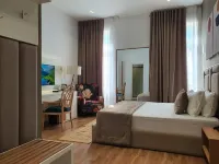 Heiress Hotel Hotels in Delvine District