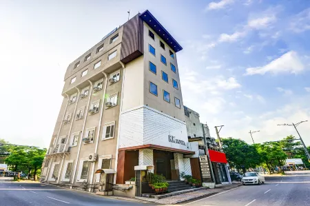 FabHotel KK Continental