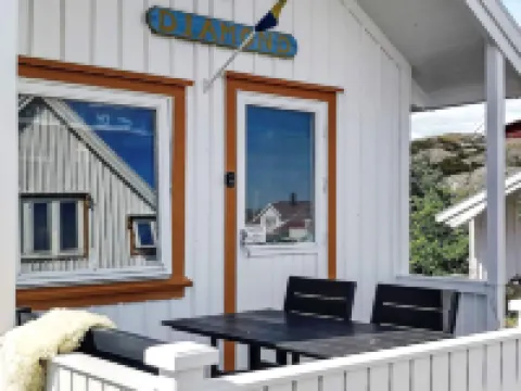 3 Person Holiday Home in Gullholmen Hotels in Orust