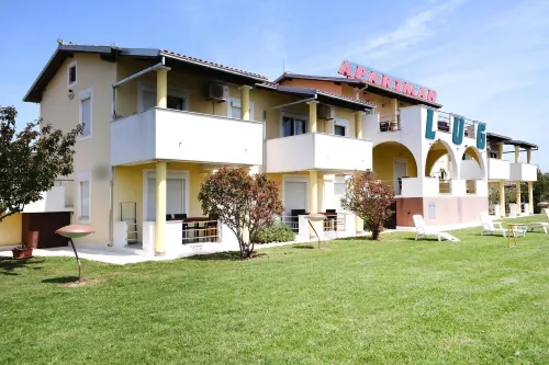 Apartment in Privlaka Near Sandy Beach