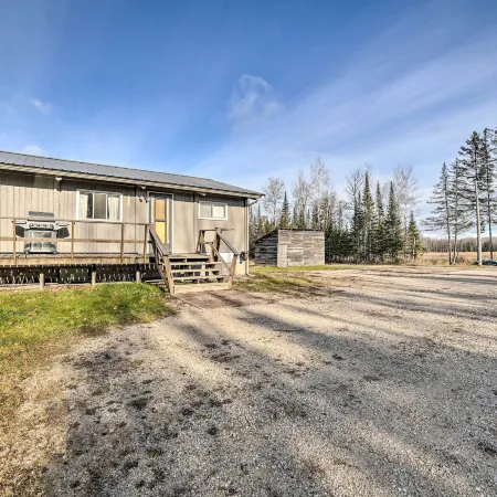 Cornell Home w/ Fire Pit & Hunting Access!
