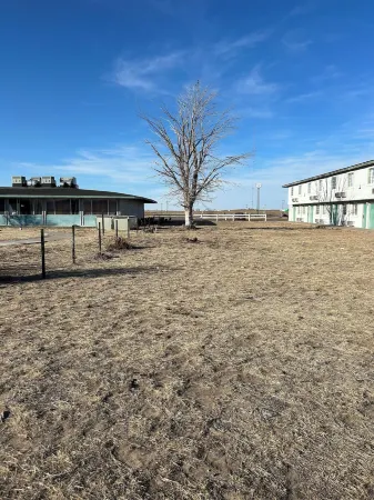 Studio Apartments Отели в г. Logan County