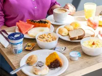 Ibis Uberaba - Desayuno