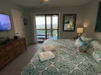 Superheat Retreat - Just 75 Step to the Beach. Breathtaking Ocean View.