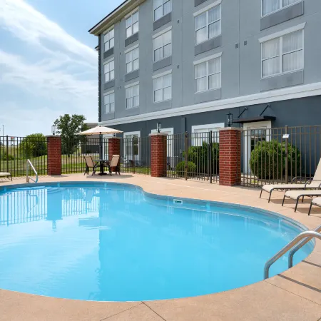 Garner Hotel EVANSVILLE EAST by IHG