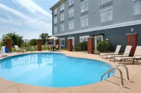 Garner Hotel EVANSVILLE EAST by IHG - Pools
