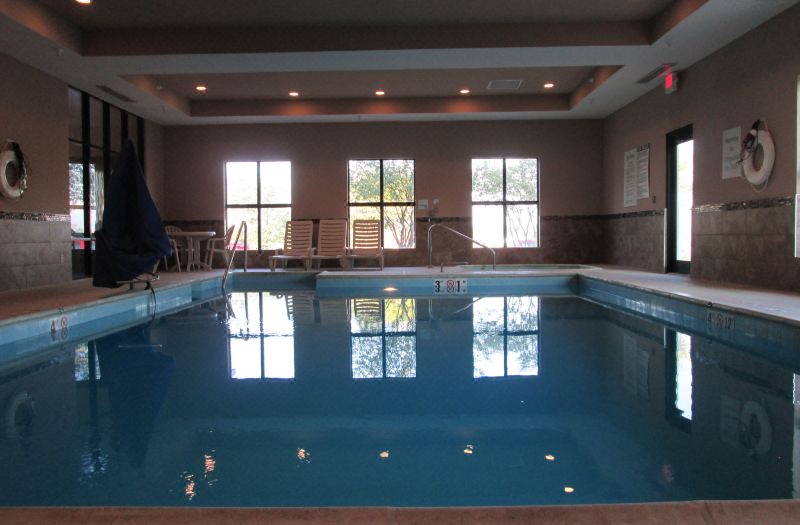 Holiday Inn Express Cloverdale (Greencastle) by IHG photo 5
