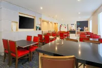 Holiday Inn Express LANCASTER by IHG - breakfast