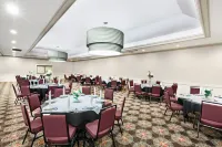 Holiday Inn TYLER - CONFERENCE CENTER by IHG - breakfast