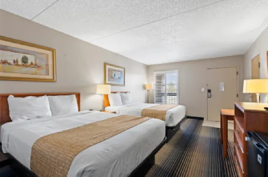 Travelodge by Wyndham Pueblo Các khách sạn ở 
