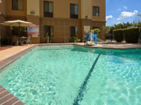 Hampton Inn Visalia Hotels in Visalia