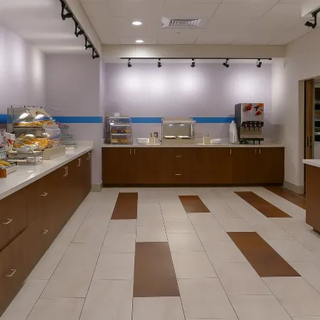 Holiday Inn Express & Suites TAMPA EAST - YBOR CITY by IHG