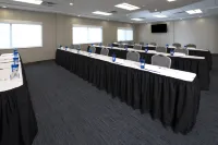 Holiday Inn Express & Suites Gaylord