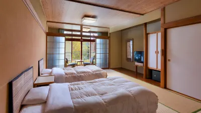 Horohoro Sanso Hotels near 伊達大滝 CHILDHOOD