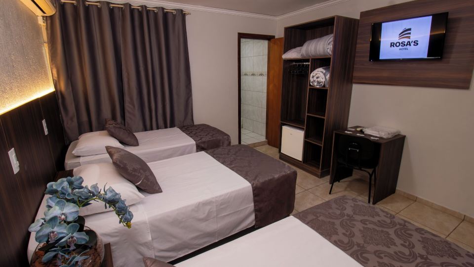 Rosa's Hotel