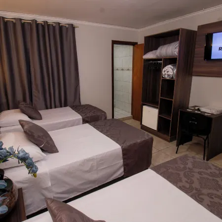Rosa's Hotel