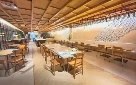 Palm Park Hotel Surabaya