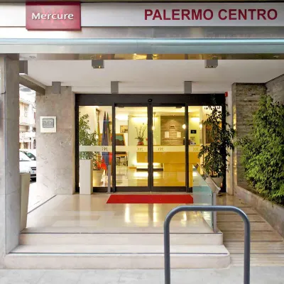 Mercure Palermo Centro Hotels near Piazza Castelnuovo
