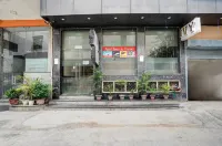 Hotel Sun Plaza Hotels in 