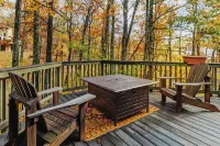 Cheerful 3-Bedroom Cabin in amazing Wintergreen Resort