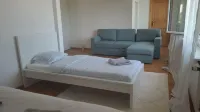 VK - VB - Zürich Airport - Homestay - Villa Bänikon