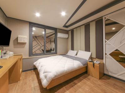 Namwon Motel Shop
